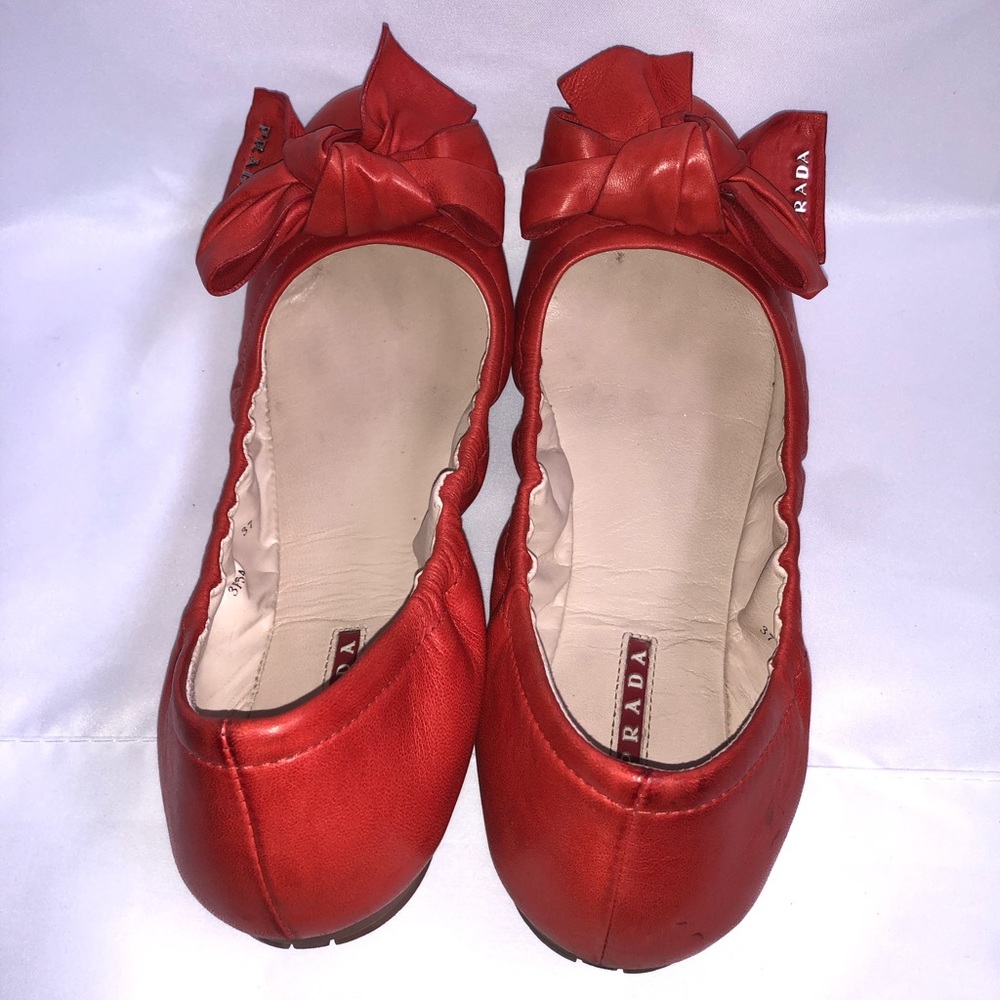 prada flats